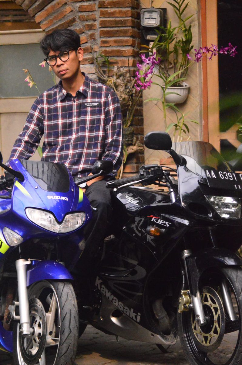 QinanAlbar's tweet photo. #fxr150 https://t.co/raojJ3wiIS