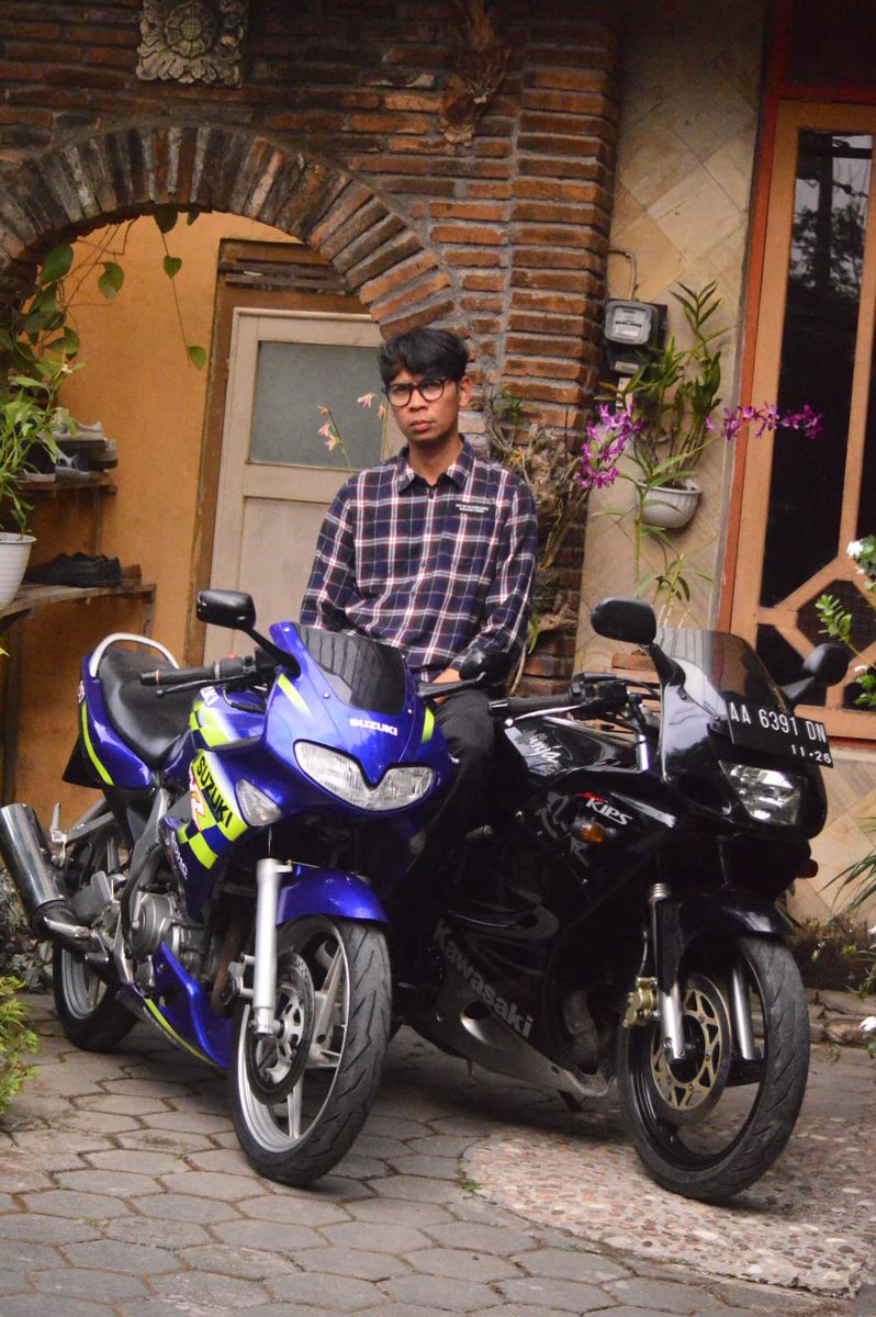 QinanAlbar's tweet photo. #fxr150 https://t.co/raojJ3wiIS