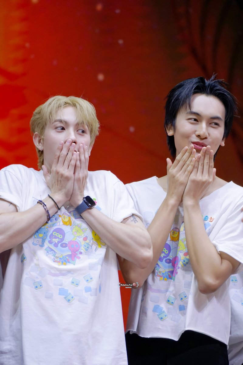 milekafei's tweet photo. ฮ็อบอ่ะ ฮ็อบอ่ะ ฮ็อบอ่ะ ฮ็อบอ่าาาาาา🤭

#PROXIE1stFANCONinHK #PROXIEth 
#PROXIEOnglee #PROXIEGorn https://t.co/h5zNwvlzGS