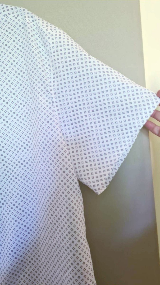 ObviusPseudonym's tweet photo. @TockCustom Thanks for the tutorial - I finally got round to making my first shirt!   
I'd never sewn anything before beyond hemming trousers and shortening a couple of shirt sleeves, but I decided to go for it.  
Your video was invaluable - thanks #tockshirt https://t.co/1VmWKD27UW