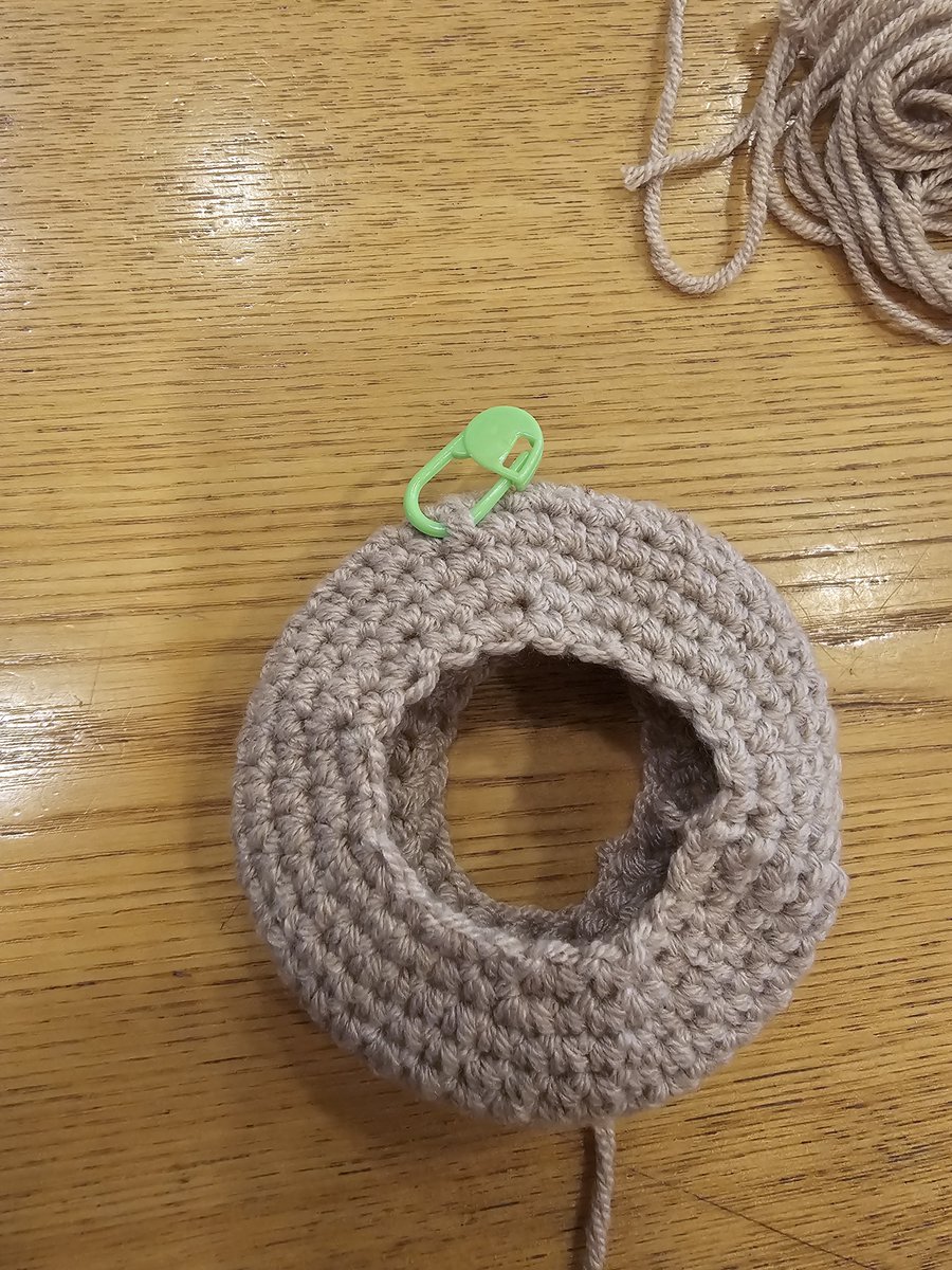 demi_knit's tweet photo. 도넛빵 완성 https://t.co/UsSd7ud1Nn