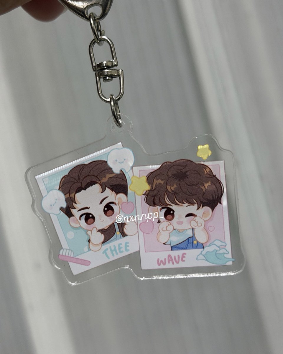 nxnnpp_'s tweet photo. แอบกระซิบบบวันดูหนังพรุ่งนี้เค้าจะเอาน้องลายนี้เวอร์ชั่นพวงกุญแจไปแจกหน้างานก่อนแวะมารับกันนะคับ🤍
#ท่านโปรดคลื่น #theewave https://t.co/IWKbilYsYZ
