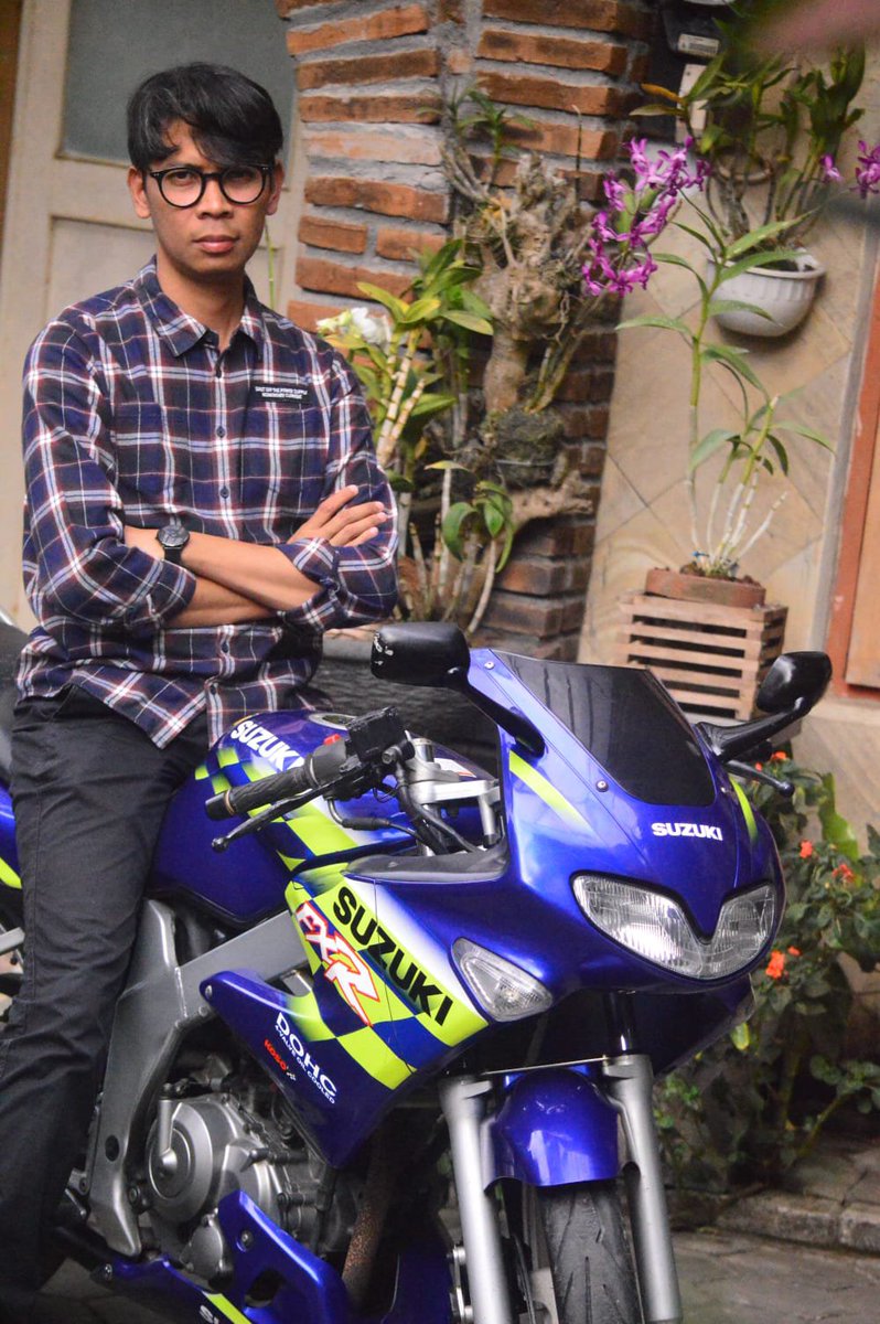 QinanAlbar's tweet photo. #fxr150 https://t.co/sj93Oy6Gy1