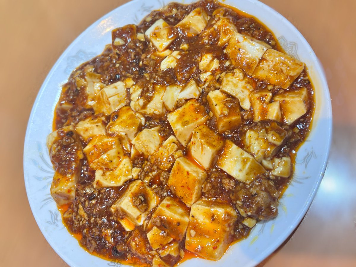 _takemoto_yui's tweet photo. ご報告です！先月から好きな食べ物ランキングに麻婆豆腐が加わることになりました。
昨日も食べに行きました。ビジュがいい… https://t.co/H8GSSuOYMH