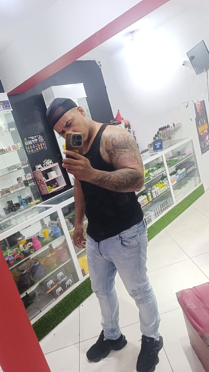 caboflow02's tweet photo. 😈 https://t.co/fITN1ukGV8