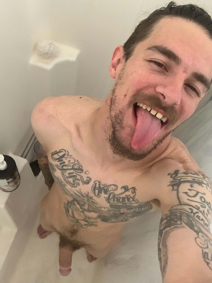 ninjaniwa89's tweet photo. he loves showing me his cock who wants to see him cum 🌊💦 repost and I'll send the video 📸 https://t.co/Kt9fOKIJtR