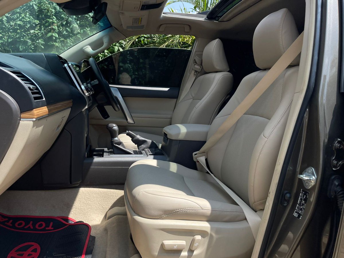 SleeksterAuto's tweet photo. TOYOTA PRADO
🚗 YOM 2018
📷 2.7L PETROL ENGINE
💰 PRICE: 5,400,000 https://t.co/nW5HUCsXZT