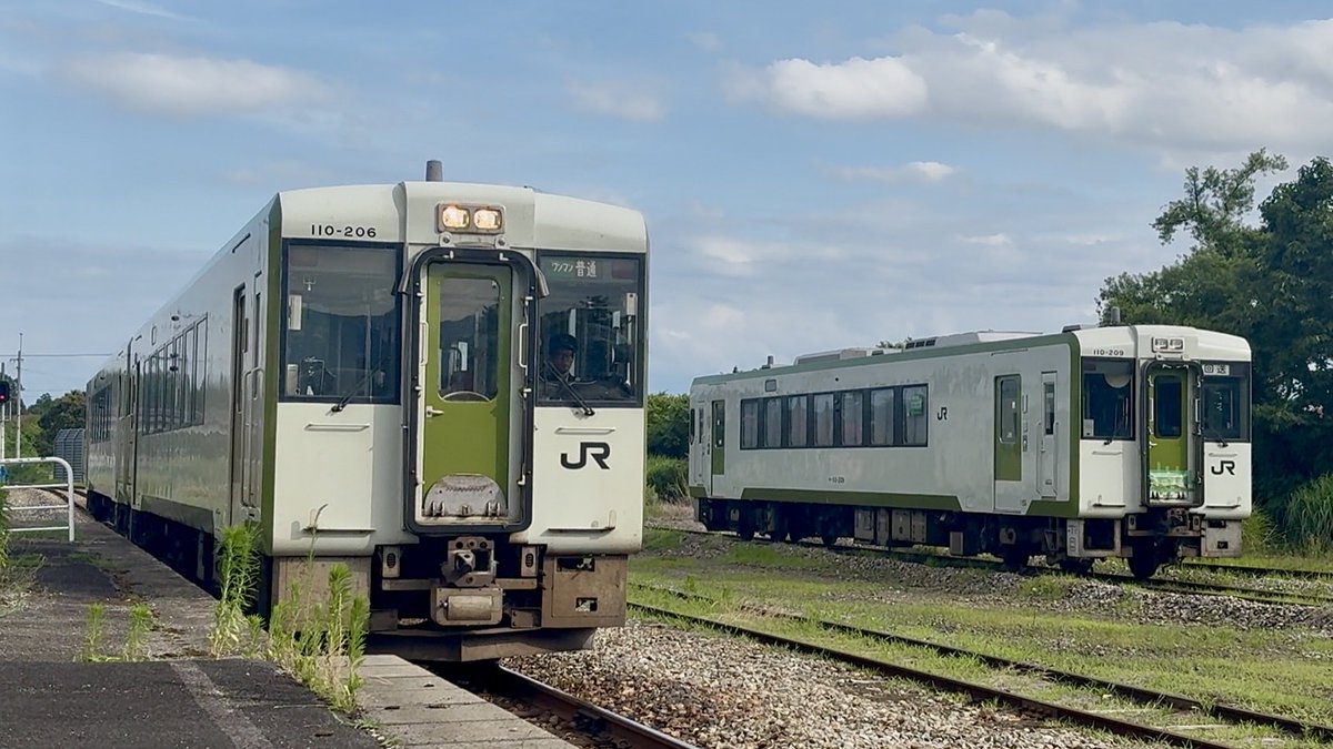 keichan_ekicho's tweet photo. キハ110-209 今泉駅に到着
山形鉄道譲渡車両？がついに到着した模様 https://t.co/MzfS1WUu9V