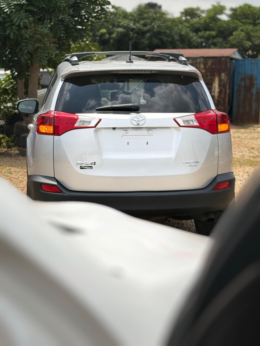 Pablo_E9's tweet photo. 🔳TOYOTA RAV4 
🔳FOREIGN USED
🔳2013 MODEL
🔳KEYLESS
🔳ANDROID CARPLAY
🔳PANORAMIC ROOF 
🔳VVTI ENGINE(4plugs)
🔳ALLOY RIMS
🔳CHILLING A/C
🔳BLACK LEATHER SEATS
🔳24Million Nigerian Naira 

Unique Deal Motors
Kubwa Expressway, Abuja
#abujaxcommunity #Abujatwittercommunity #abuja https://t.co/vV0YSQgurD
