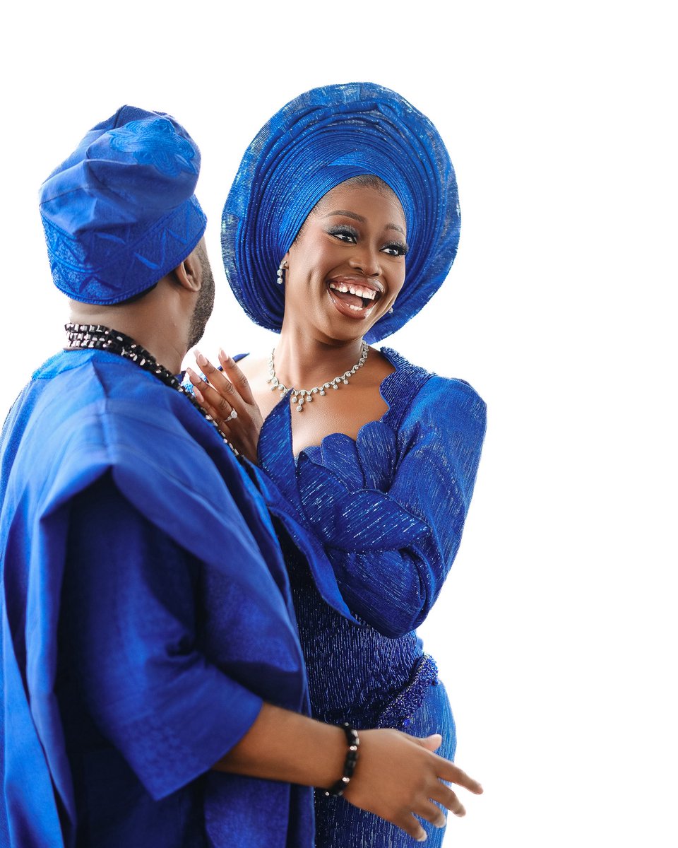 bigseun_'s tweet photo. Busayo had the prettiest smile when she got married to her best friend mario
Photographed by me 📸❤️
#bigviews https://t.co/rLf6vxVH9Y