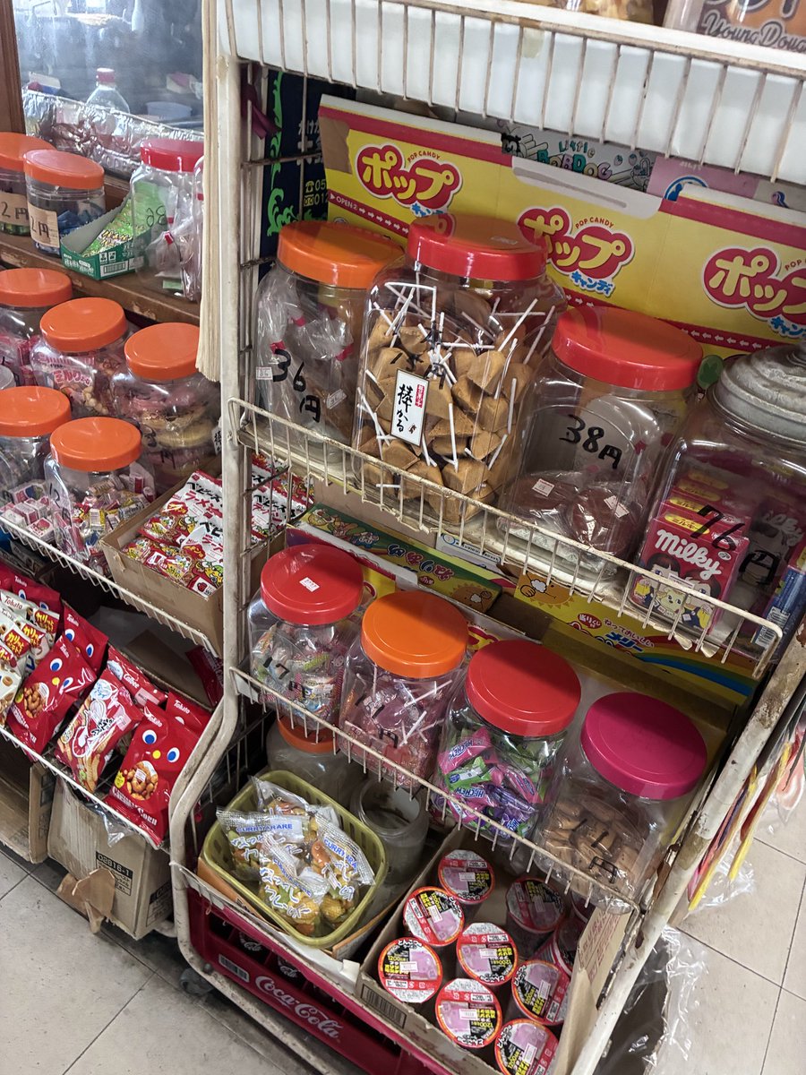 rbt0701's tweet photo. 掛川で昼から飲めるオススメの店はこの二軒　どちらもとってもフレンドリー

ファニーファーム
すいのや https://t.co/n40ztQlCYd