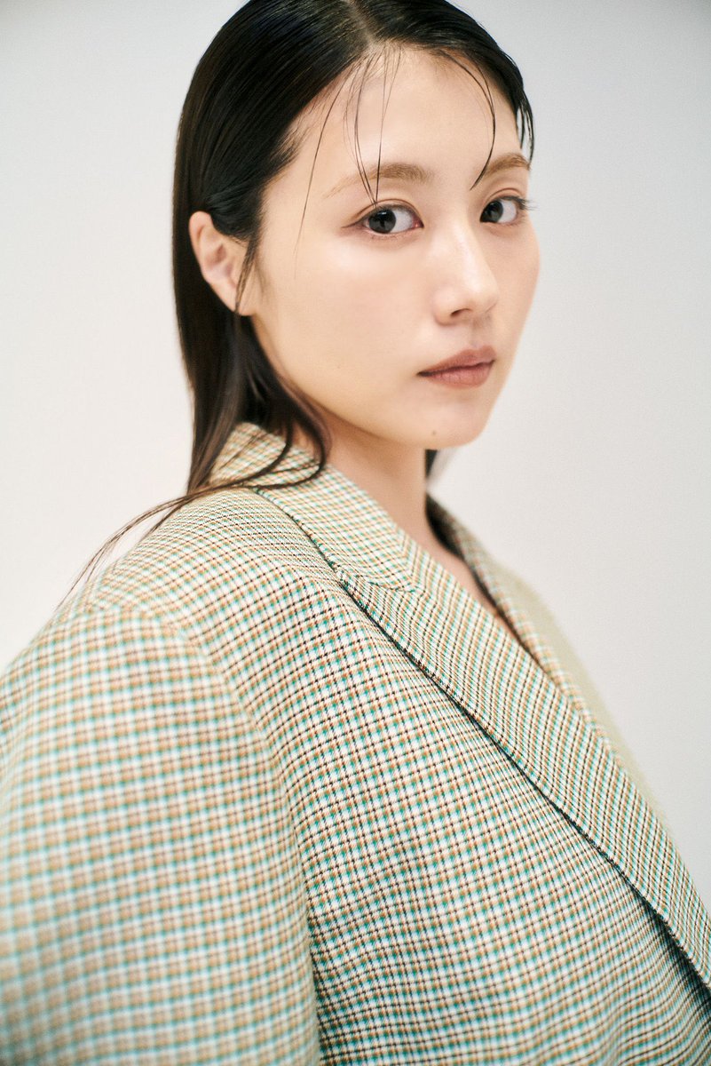 a__k0213's tweet photo. どんなスタイリングもお似合い🌿♡
#有村架純 https://t.co/JE27mSqZDl