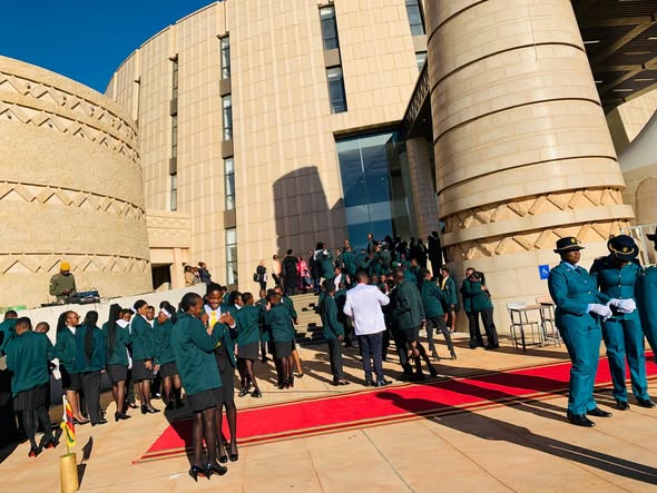 LindaNcube16's tweet photo. HE President Dr @edmnangagwa  will officially open the 34th Junior @ParliamentZim today in Mt Hampden. Their meeting is more than just a symbolic  gathering but a structured platform where children and young leaders can  debate, propose solutions, and influence policies. https://t.co/88UBqqrq9t
