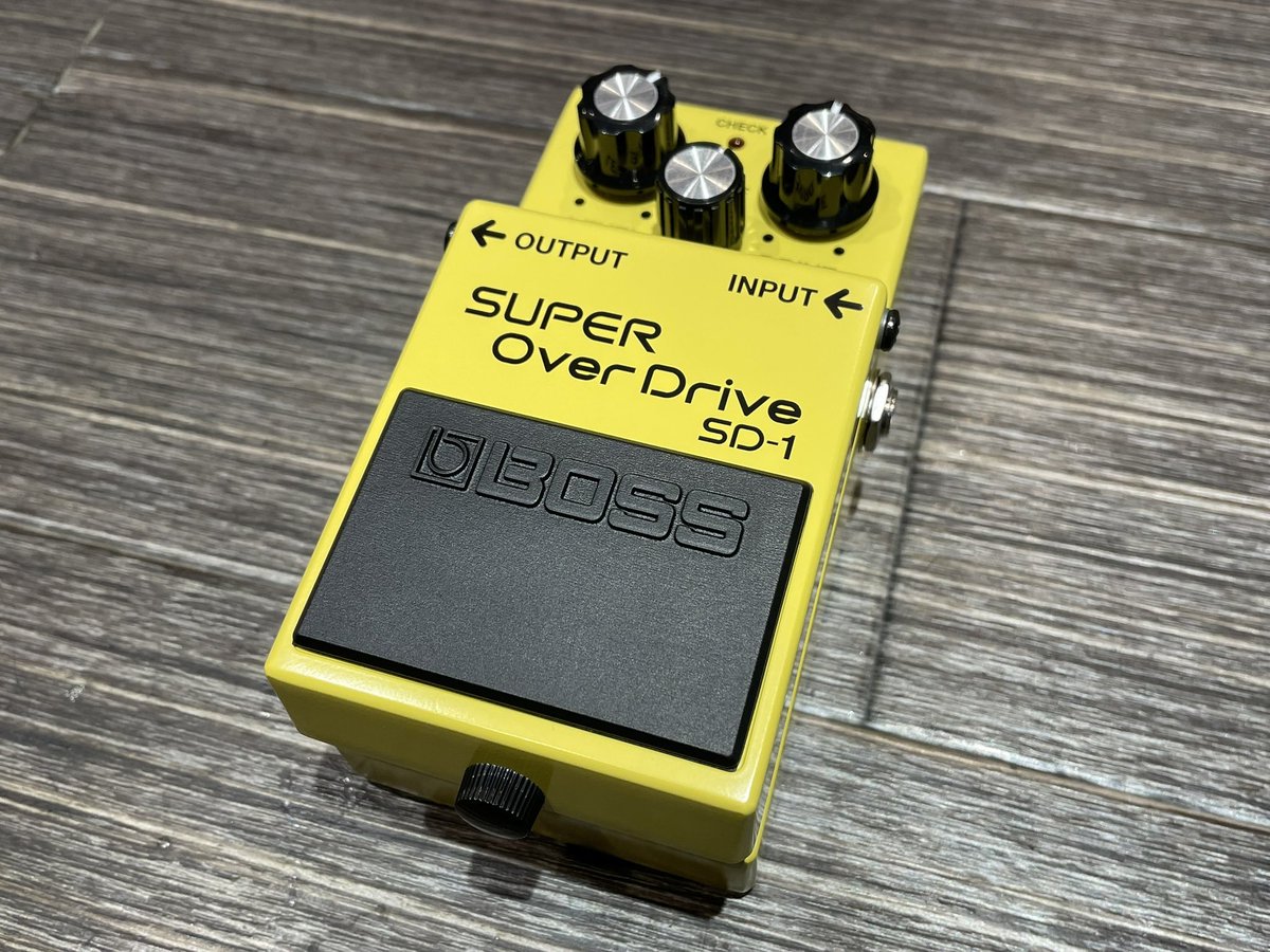 🎉🎉商品入荷🎉🎉 BOSS SD-1 定番のオーバードライブ！ 操作も直感的で