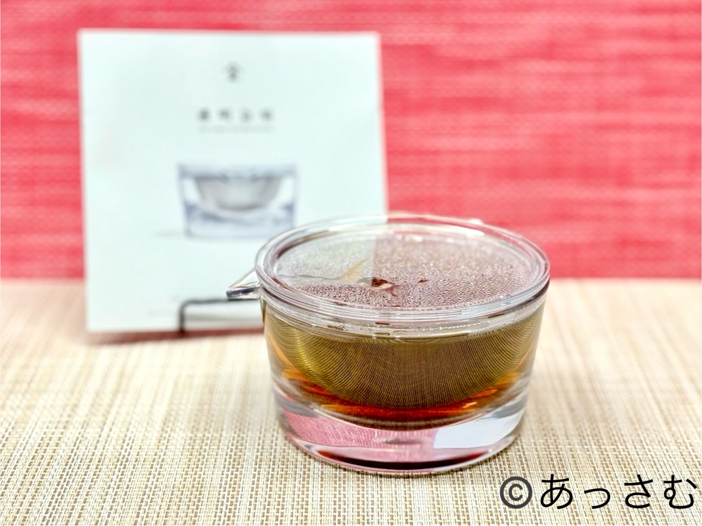 meowbow_tea's tweet photo. 実は最近、とても嬉しいことがありました😊✨
なんと企業様より「透明急須」と和紅茶2種類をご提供いただいたのです。
紅茶ブログ【あっさむ】が「紹介してほしい」と思っていただけるサイトになってきたことが、本当に嬉しかったです🩷
透明急須は1杯淹れるのにちょうどよい茶器なので、よかったら読んでみてくださいね～。
https://t.co/9HcrB5CNIE
#PR