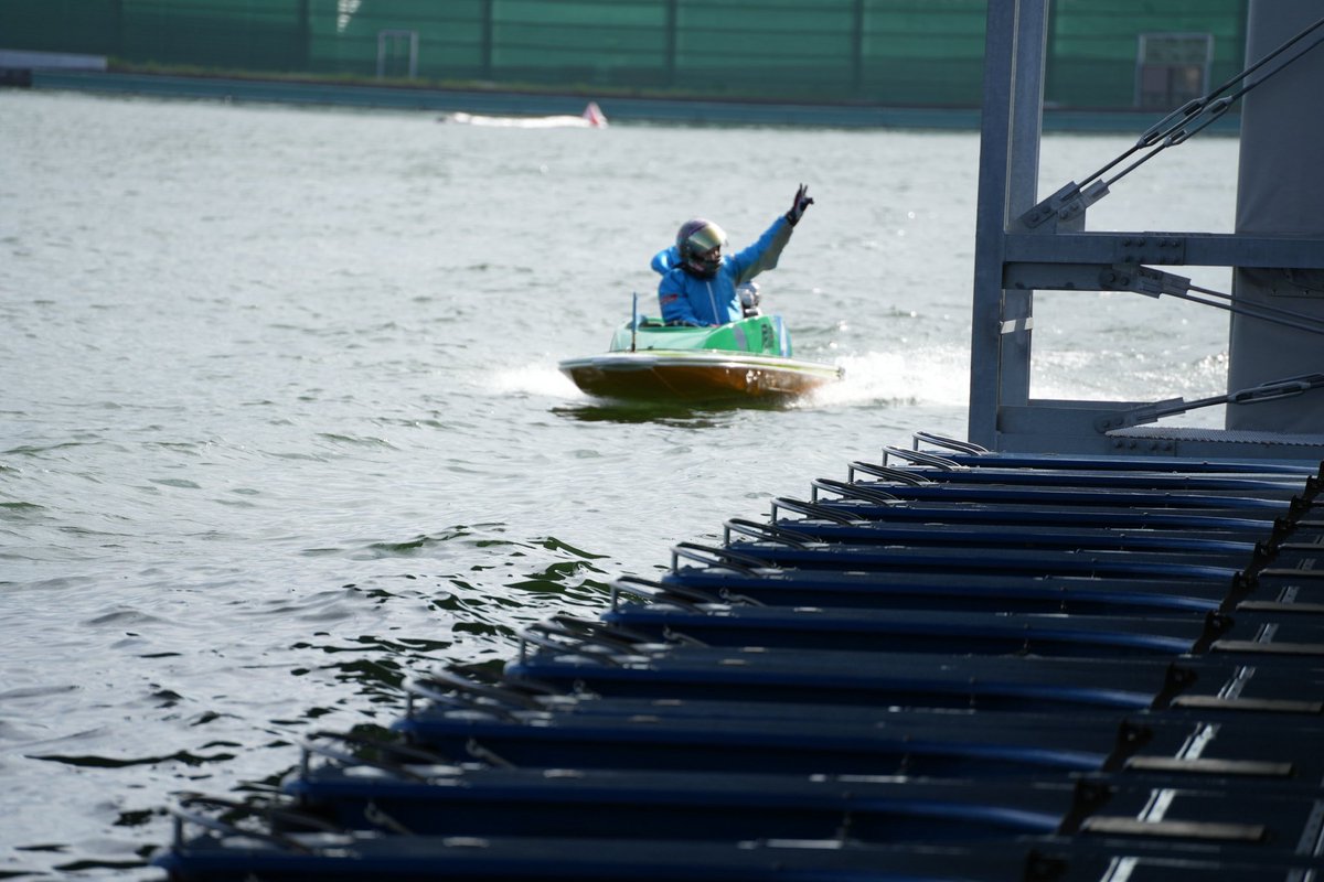 AMABOATRACE's tweet photo. スポーツニッポン杯争奪 
伊丹市施行73周年記念競走🚤

12R 優勝は🏆
山口支部   海野康志郎選手🥳

おめでとうございます🎉

#ボートレース尼崎
#優勝 https://t.co/y7rpv6znpM