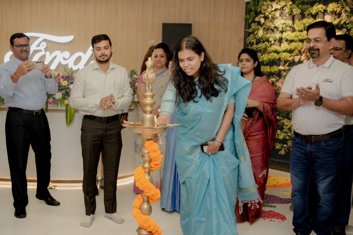 Keerthana4VNR's tweet photo. Welcome back, @Ford 

Welcome to Coimbatore's next chapter.

Some journeys come full circle. Years ago, I walked into workplaces like this as a corporate professional. Today, I had the privilege of inaugurating Ford Business Solutions India's Global Capability Centre at SVB Tech Park under the leadership of Hon'ble Chief Minister Thiru C. Joseph Vijay.

With an 82,000 sq. ft. facility, this investment further strengthens Tamil Nadu's position as India's leading destination for Global Capability Centres, engineering, and technology-led innovation.

The future of mobility is increasingly software-driven, and Tamil Nadu is proud to be building that future

@CMOTamilnadu