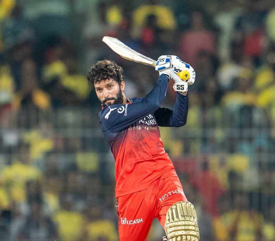 AjayJadeja171's tweet photo. Still a mystery how, these 2 are not selected in Indian T20I team

Bhuvneshwar Kumar and Rajat Patidar are one of the best performers since IPL 2025

Prasidh Krishna and Ravi Bishnoi needs rest and even Tilak Varma https://t.co/oR2kTNwEzv