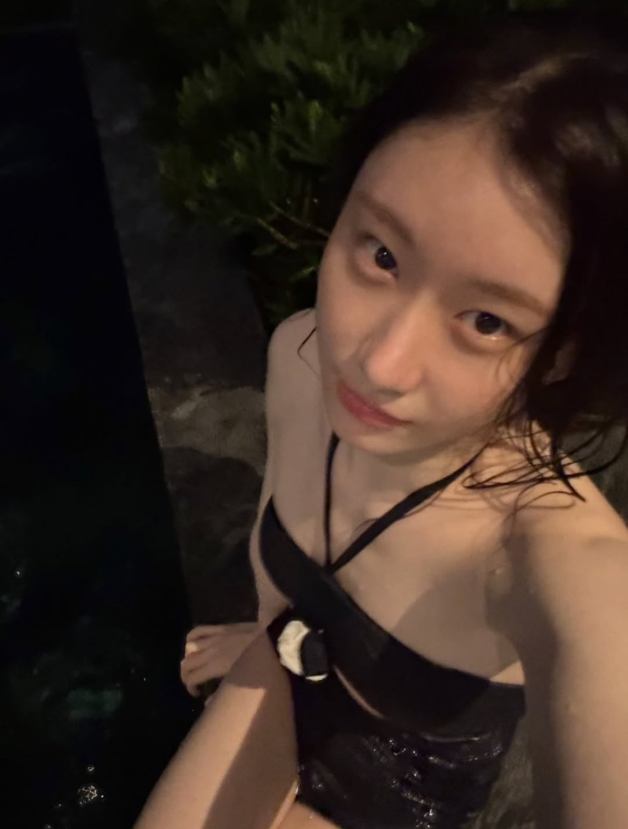 badhabittt69's tweet photo. CHAERYEONG ITZY https://t.co/IdqkkPrAzc