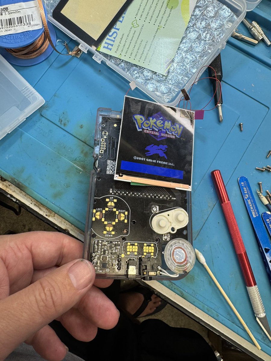 ph5458's tweet photo. I don’t think I’ve ever been so happy to see a game boy logo. This has been a fun project now for a custom shell! https://t.co/hHC1dvGqMP