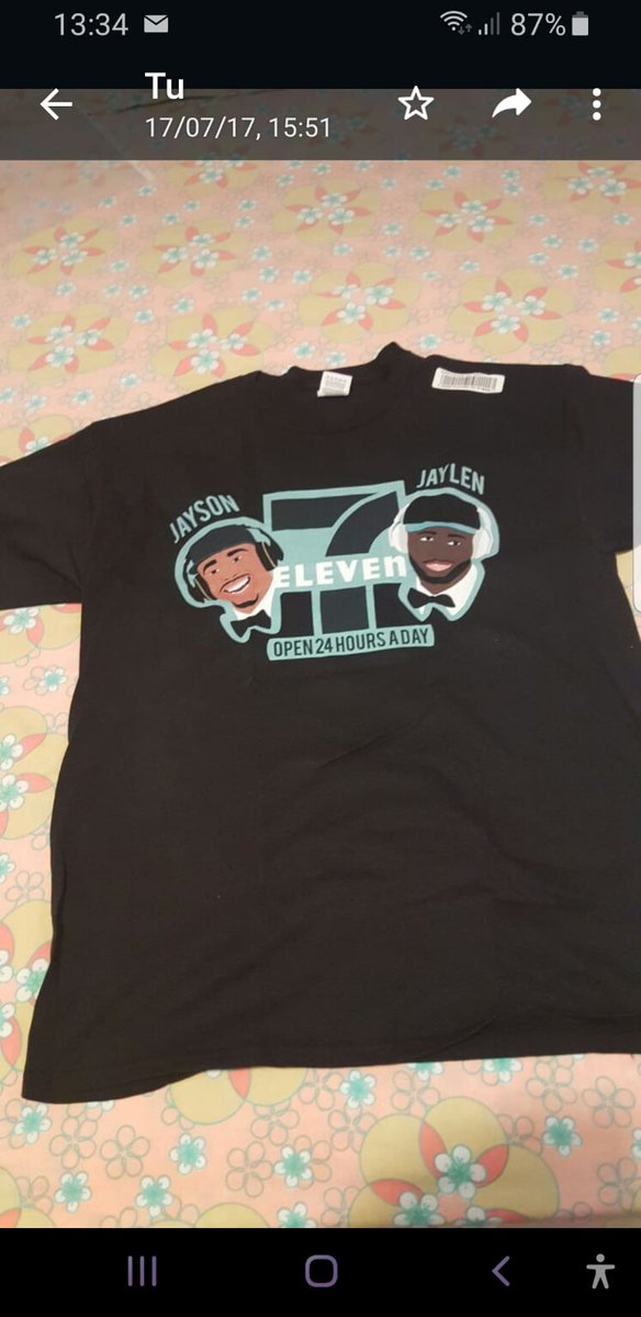 pierda17's tweet photo. @bb4jbards I have this shirt since '17 😍 https://t.co/Ph14WwYr31