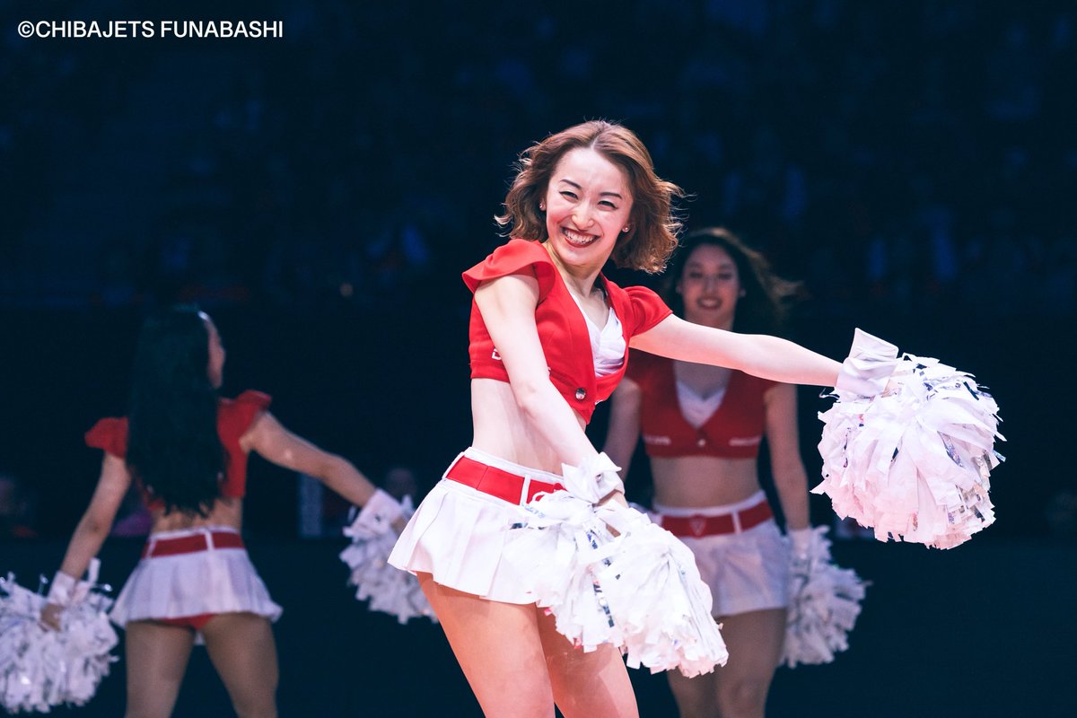 STARJETS_member's tweet photo. こんにちは！
#STARJETS  5年目のUmiです！

今シーズンも専属契約メンバーとして、ワークショップ業務を担当いたします！
今シーズンのメンバーでの活動がスタートし、毎練習とても活気に溢れた時間になっています🔥

皆さんにお会いできる日を楽しみに、離陸準備を進めてまいります！
#千葉ジェッツ https://t.co/xYvUvwG2QT