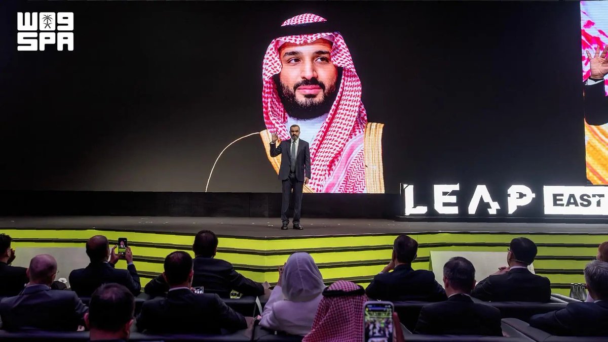 SPA_sci's tweet photo. السواحه خلال افتتاح LEAP East: المملكة مركز عالمي لربط منظومة الذكاء الاصطناعي بين الشرق والغرب.
https://t.co/URzoCMKbZh
#واس https://t.co/1L4oan5onh