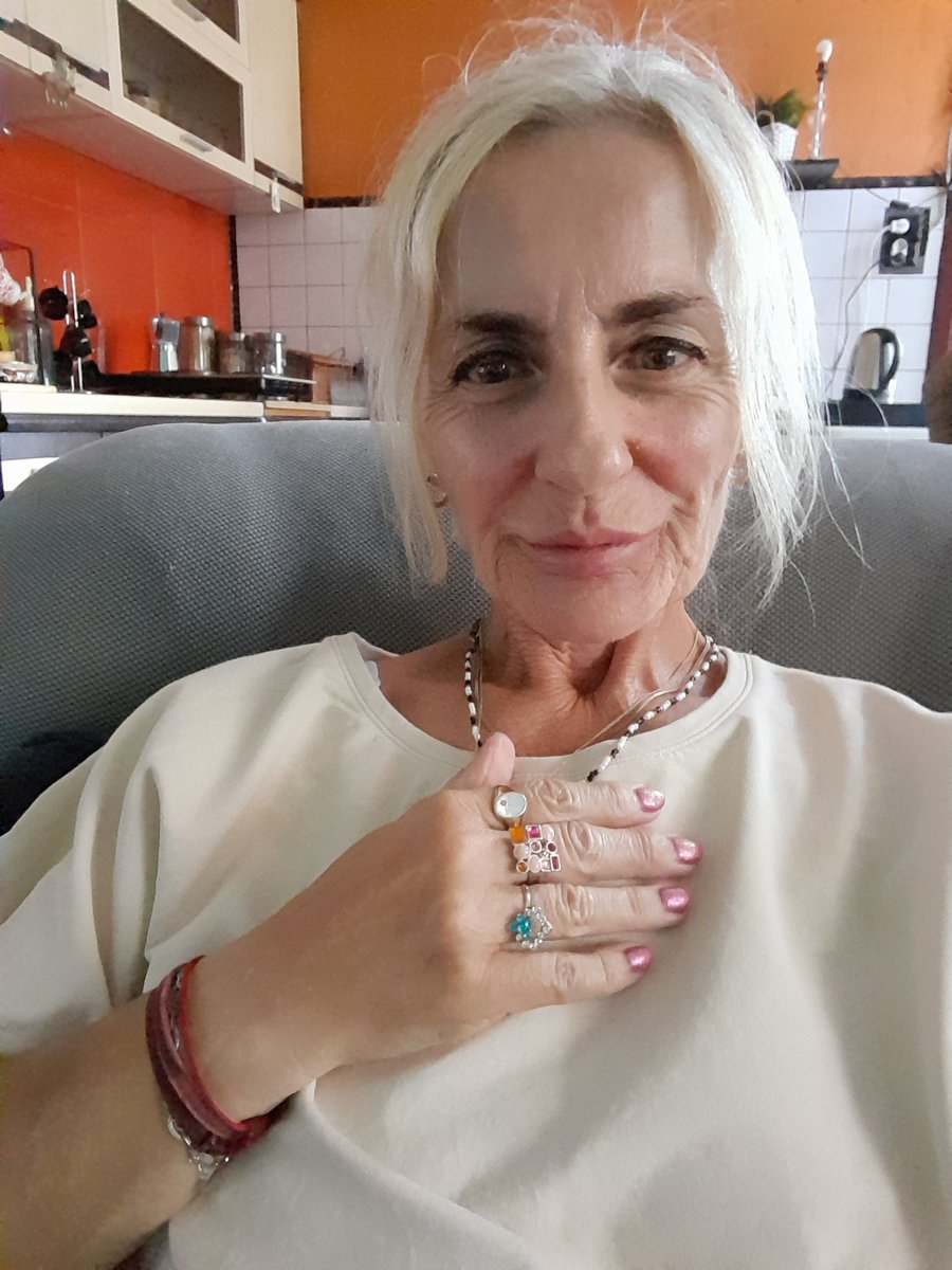 Małgorzata tweet media