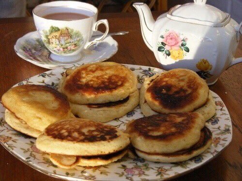 lulusfoodpolls's tweet photo. 5. What’s one food from your country you wish more people knew about? https://t.co/PYgWGfVQcn