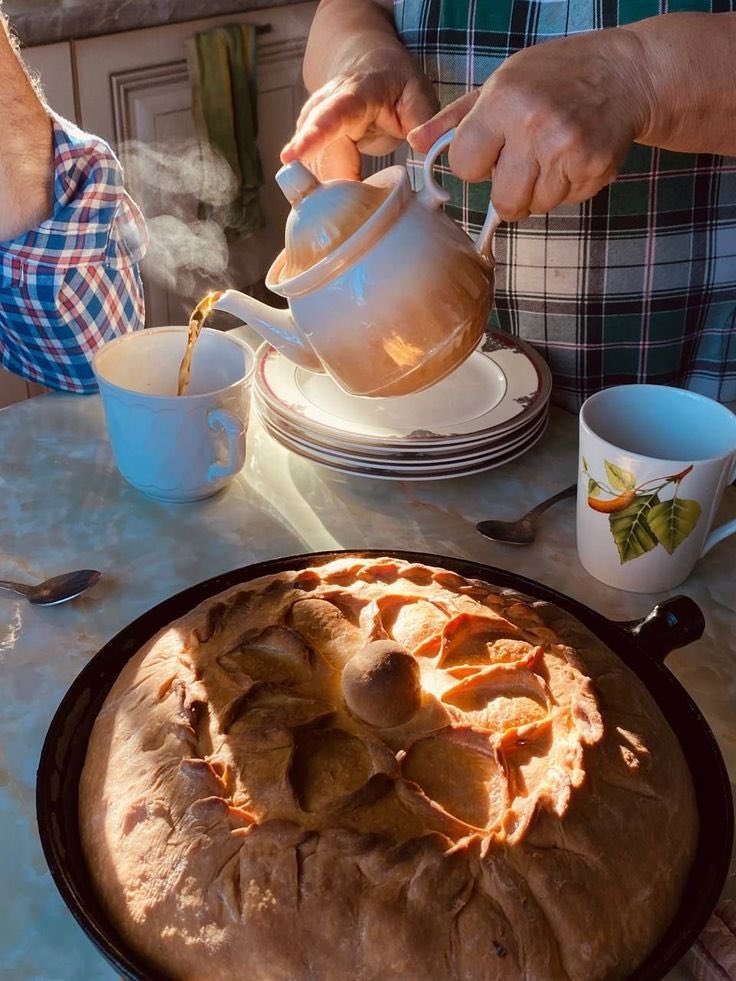 lulusfoodpolls's tweet photo. 4. Which food reminds you of home? https://t.co/mTRDDrGjiy