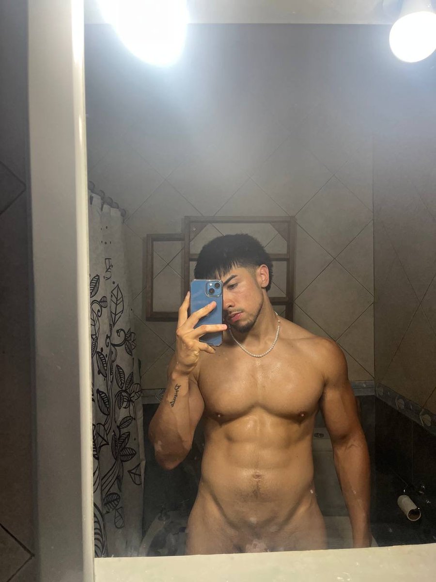 MstrDomtop's tweet photo. I'm looking for a wild one who can bttm or oral willing to be
cummbucket
sub bttm🩲❤️🍆
Humiliated🍆
Treated like a slave❤️👌
 Hit me up on my  Tlgram CooperBG https://t.co/cQcjQNPZxx
