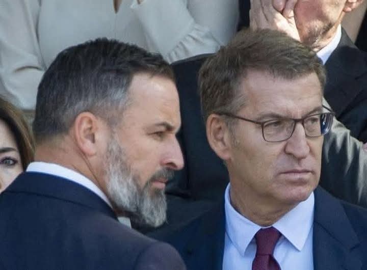 mumaloprofe's tweet photo. @ferna1_diez @RojoNoNiNa O sea que ni soñemos que nos cuenten quién paga por su residencia en el #Viso, ni cuánto le paga su inquilino, el viejo amigo de Rajoy. https://t.co/GlsCeP3RFg