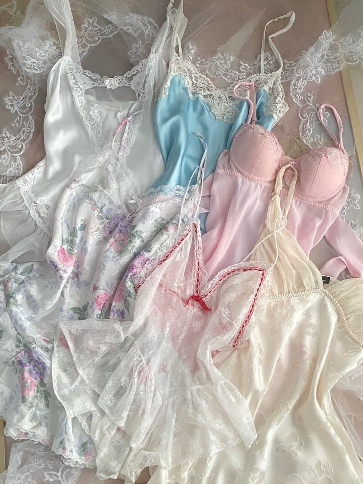 tebarmaduu's tweet photo. 1. GIRLS HEAVEN :
https://t.co/XEDjCuS6mu
2. FENIXETIQUETTE :
https://t.co/AjVxZJL5Po
3. LONGNIGHT :
https://t.co/v8pCrMRIVg
4. MANJA GIRL :
https://t.co/GUI41KL25J
5. GALERIE &amp; CO :
https://t.co/hV2eaN4Ztq https://t.co/KNGyrVpaZl
