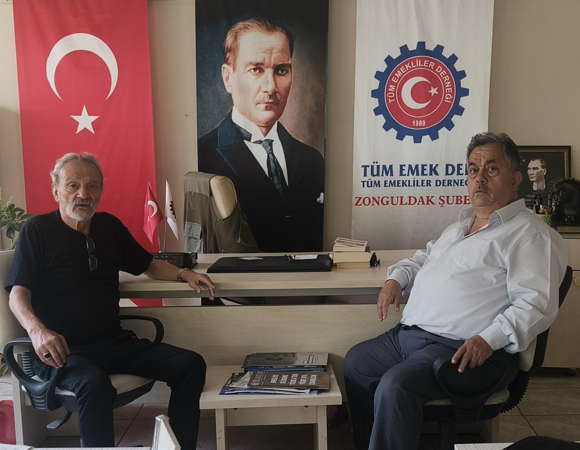 adnankucukvar's tweet photo. Ankara'da NATO zirvesi başlayınca, bir çok kurum ve kuruluş, 'home Ofis/evden çalışma sürecine girdi.Fırsatı değerlendiren TÜM EMEK DER Genel Eğitim Sekreteri Kazım Uysal da, Batı Karadeniz Bölgesindeki şubeleri ziyaret etti. Teşekkür edip, çalışmalarında başarılar diledik. https://t.co/XWNiosZMb2