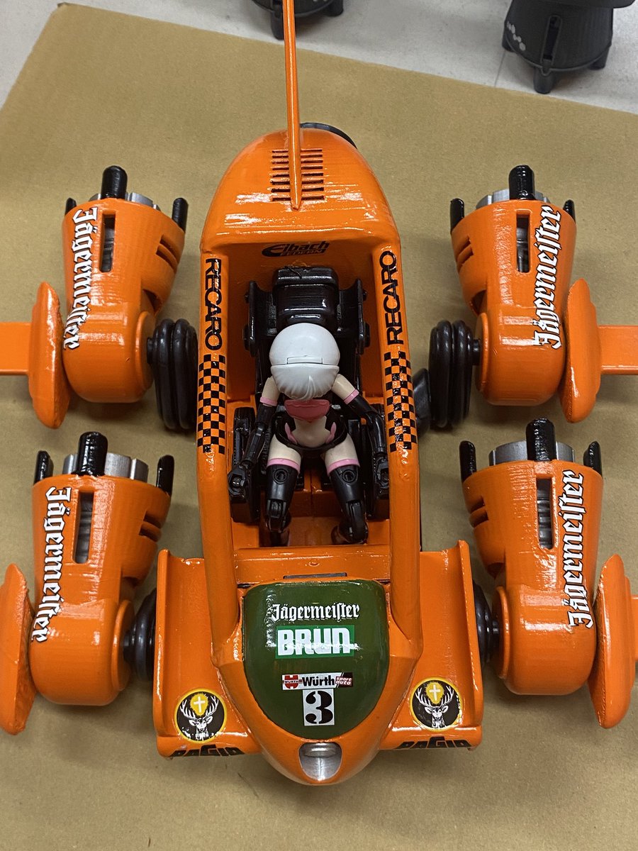 mitarashilab's tweet photo. 各社の1/14から1/12サイズの可動フィギュアやプラモに合わせたサイズにしてます。
人気の30MS関連だとこのサイズ感です。
お気に入り娘のカラーに合わせて塗装するとかっこい��かも？ https://t.co/jBrsS2gllo