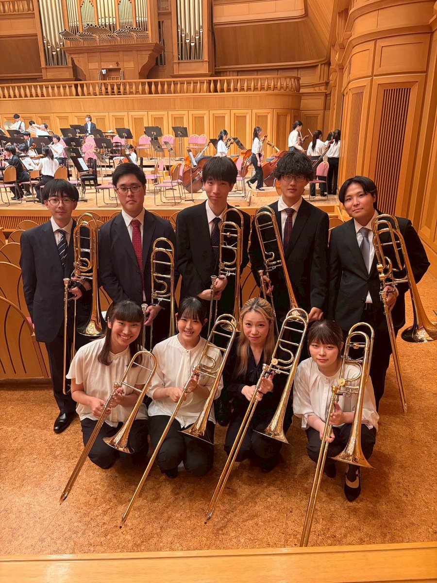 Kengei454Tb's tweet photo. 大変遅くなりましたが…。
春オケ、終演いたしました！
(今回は中の人はお休みでした…。)
ご来場いただいた皆様、ありがとうございました！！
これからもボーン研をよろしくお願いいたします。 https://t.co/tx2SeD4IPe