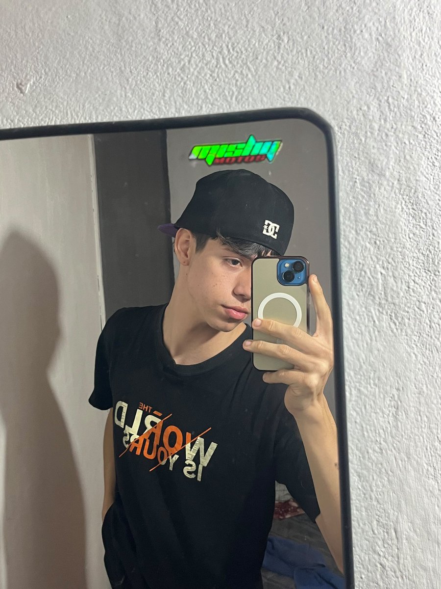 thi_nahu's tweet photo. Lo que subo en Instagram: 😇📸
Lo que subo en X: 😈🔥 https://t.co/l2ROW0Ot8k