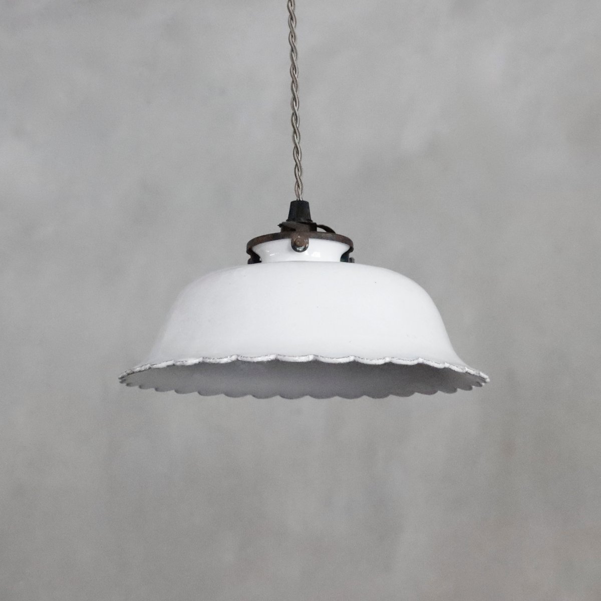VisionsAntiques's tweet photo. ::: ASTIER de VILLATTE 価格改定のお知らせ :::
２０２６年７月２３日（木）より ASTIER de VILLATTE の商品価格が改定されます。
VISIONS のホームページでは ASTIER de VILLATTE の陶器やインセンスなどを幅広くご紹介しております。是非この機会にご覧ください。

https://t.co/2Msy0ZsIz3 https://t.co/iXVtCMYQDa