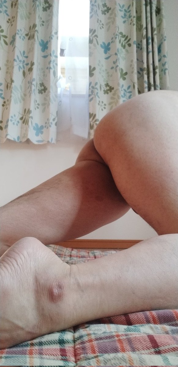 Uo2G28's tweet photo. と？
エアリアルさんこちら側にて？
久々にぷりケツ曝してみる？ https://t.co/GuyKeVHGZf