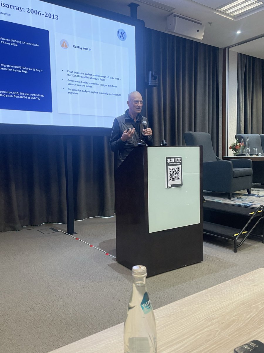 SOSCoalition's tweet photo. Lightning talk by Mike Aldridge from Cape Town TV giving a break down of the historical overview of the Broadcasting Digital Migration (BDM) process. 

#SOSSummit https://t.co/716KztW2RK