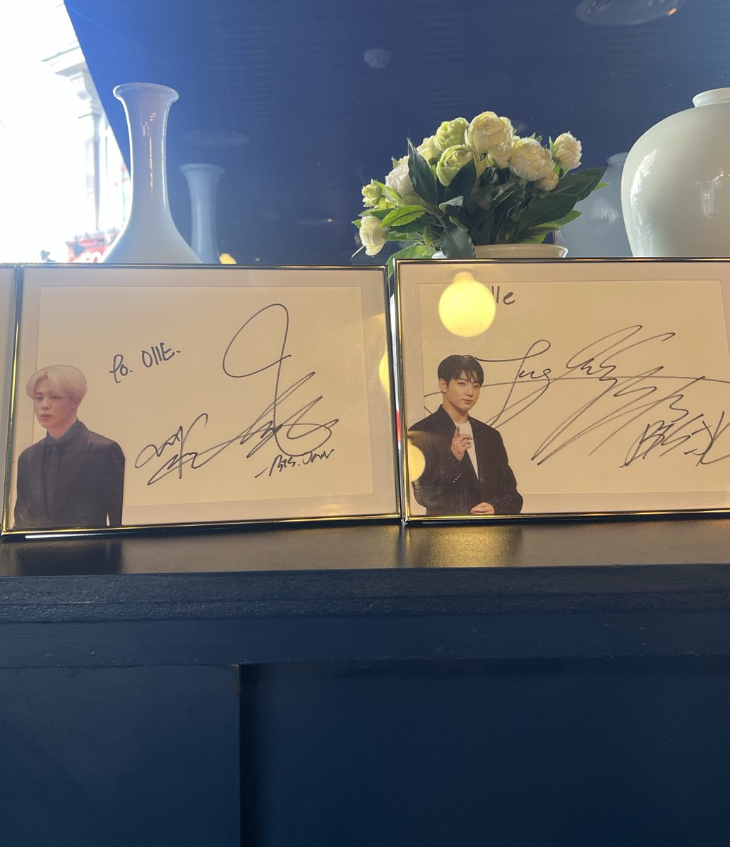 kookmindailys's tweet photo. all the members went to Olle London for dinner yesterday, the same place Jikook went to back in 2019 🥹 https://t.co/HkD4m9miVX