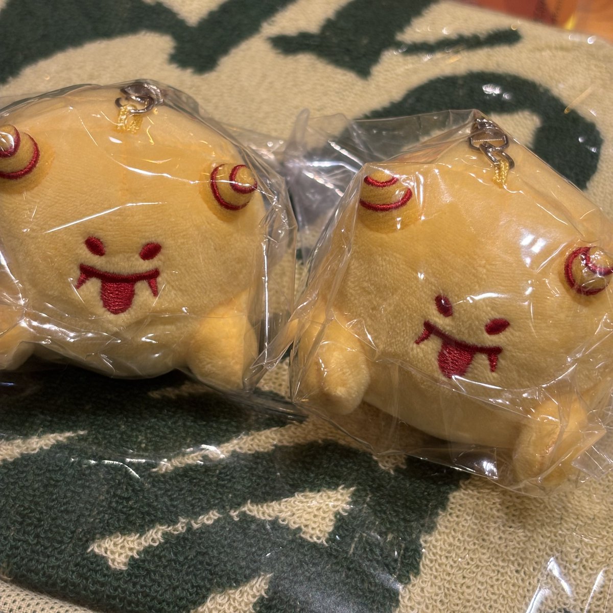 nr_ace's tweet photo. 【交換】オーラル
おるたん　オムライス

譲)おるたんキーホルダー(オムライス)×2
求)同種、ラムネorブルーベリーorミルクティー

大阪手渡し(できれば本日。他日程は要相談)or郵送で交換希望です。
郵送の場合は、先に送っていただき内容確認後当方からの郵送とさせてください🙇‍♀️ https://t.co/tX7DKEke1d