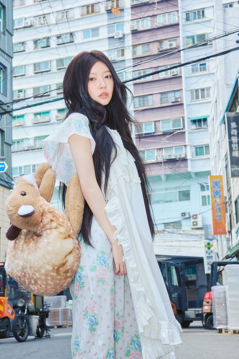 ILLITjpofficial's tweet photo. ILLIT Japan 2nd Single 'I Got Your Back'

Concept Photo - FRUiTS Ver.

Digital Release 2026.7.26
Album Release 2026.7.29

#ILLIT #아일릿 #MOKA
#I_Got_Your_Back https://t.co/eBjMEYJXTE
