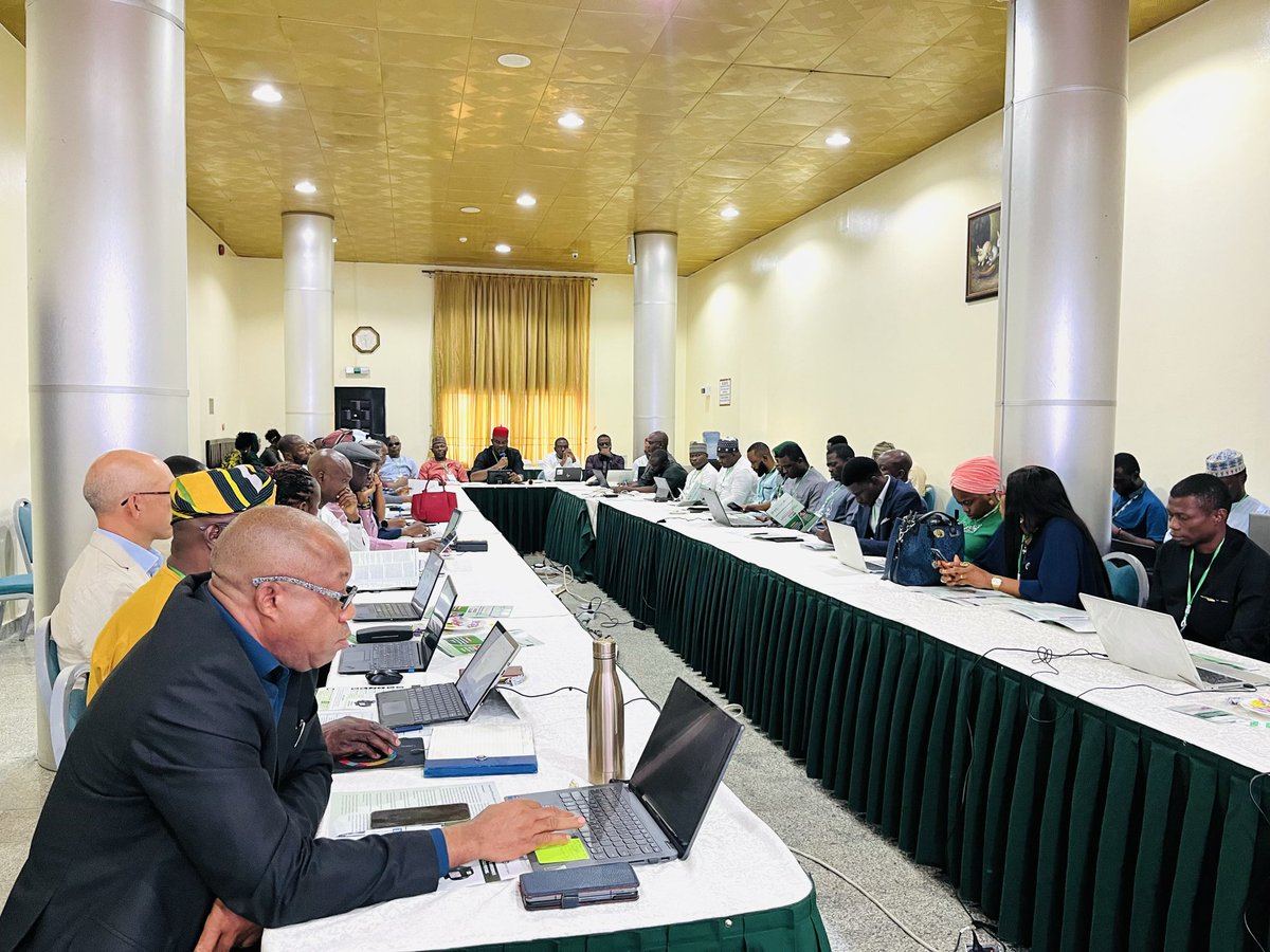sradev's tweet photo. Yesterday, SON in collaboration with SRADeV Nigeria and with support from CLASP, convened the National Technical Committee Meeting on MEPS for Electric Motors.
Working together for a more energy-efficient Nigeria✊🏻
#MEPS #sradev #SON #CLASP https://t.co/efdJGlMR1N