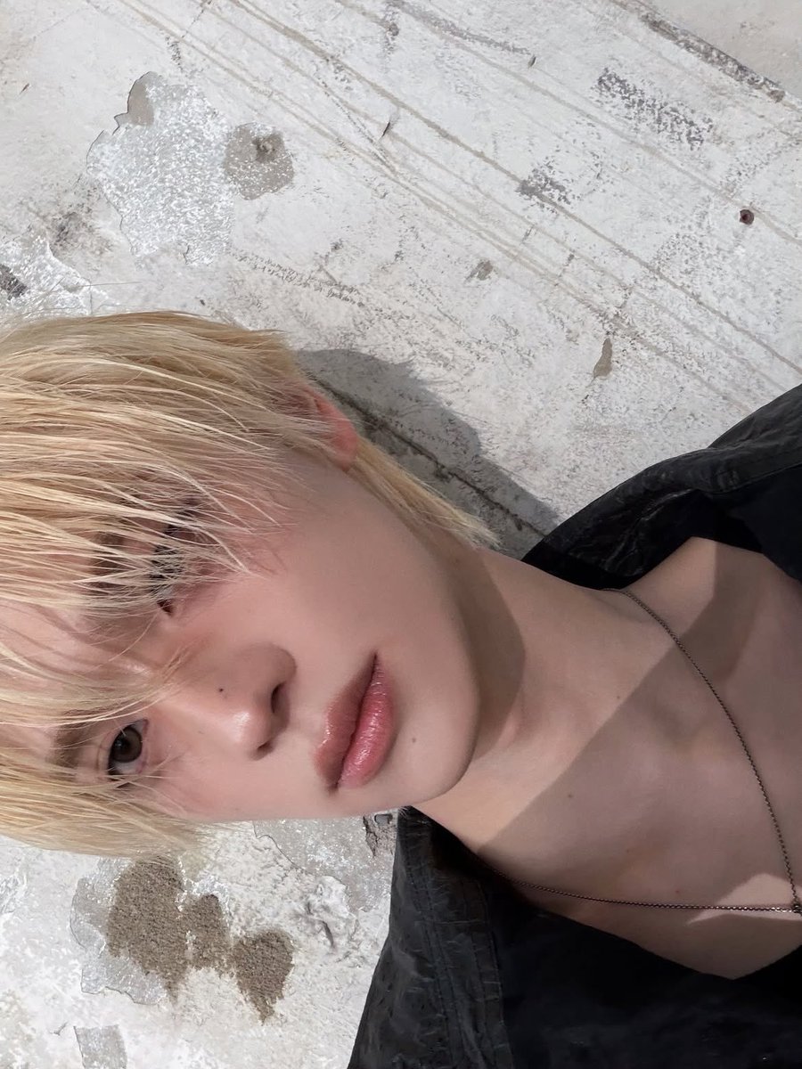 shinyuarchive's tweet photo. 260708 | #SHINYU INSTAGRAM UPDATE 📸  

a bit of everything lately

#신유 #TWS #투어스 https://t.co/GLcyrnhs5b