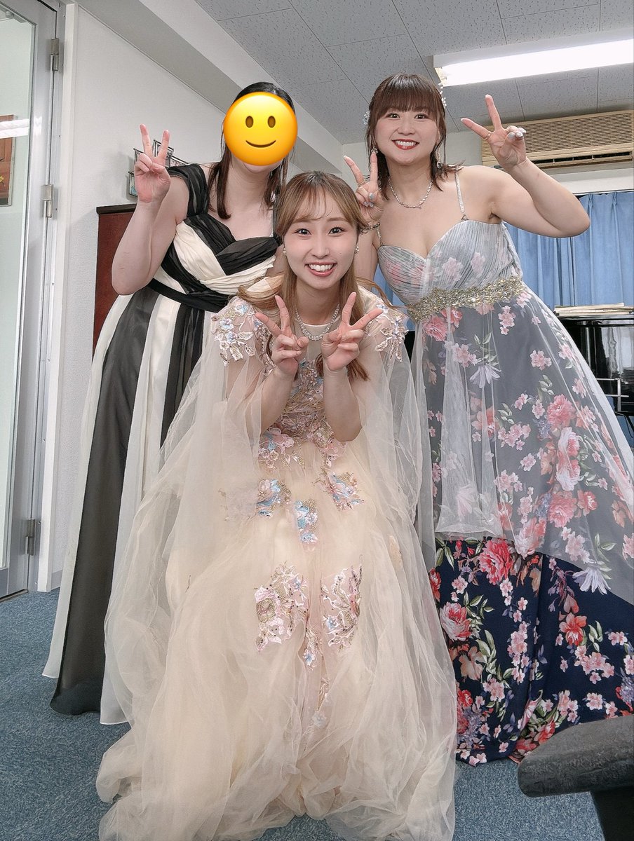 conconyutsuki's tweet photo. わたくし初の地元でのソロコンサート　
Musical Concert “recollection” にご来場頂いた皆さま、ありがとうございました🩵

ゲストシンガーの方々、伴奏者のお2人、サポートしてくださった先生方、スタッフの皆さま、本当にありがとうございました💙 https://t.co/SbcfKmZn52