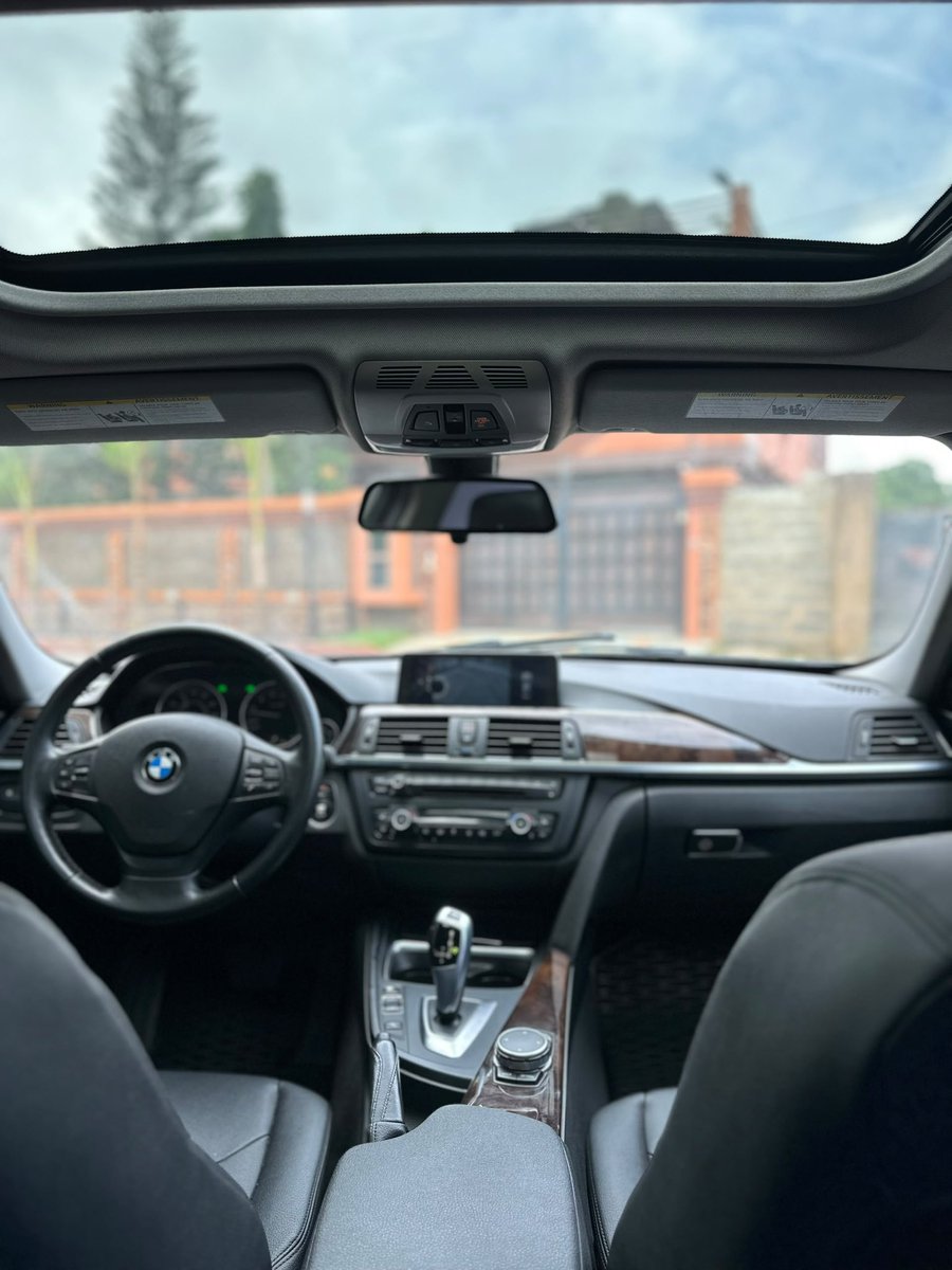 FrankDoe101's tweet photo. 2015 BMW 320i xDrive 🔥

💰 GHS 240,000
📍 66,490 miles

✅ 2.0L TwinPower Turbo
✅ xDrive AWD
✅ Push Start & Keyless Entry
✅ BMW iDrive 
✅ Reverse Sensors
✅ ECO PRO | Comfort | Sport Modes

#YourCarGuy 🚘🕺🏽
#YourDubaiCarGuy 🇦🇪🇬🇭

📩 DM or WhatsApp 0279070855 for more details or to arrange a viewing.