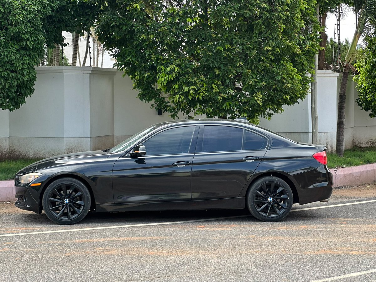 FrankDoe101's tweet photo. 2015 BMW 320i xDrive 🔥

💰 GHS 240,000
📍 66,490 miles

✅ 2.0L TwinPower Turbo
✅ xDrive AWD
✅ Push Start & Keyless Entry
✅ BMW iDrive 
✅ Reverse Sensors
✅ ECO PRO | Comfort | Sport Modes

#YourCarGuy 🚘🕺🏽
#YourDubaiCarGuy 🇦🇪🇬🇭

📩 DM or WhatsApp 0279070855 for more details or to arrange a viewing.