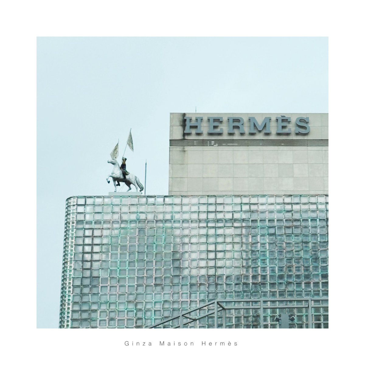 _iku_'s tweet photo. Wandering through Ginza 𓃚 ⡢ ⡢ https://t.co/HUyEFmFOhS