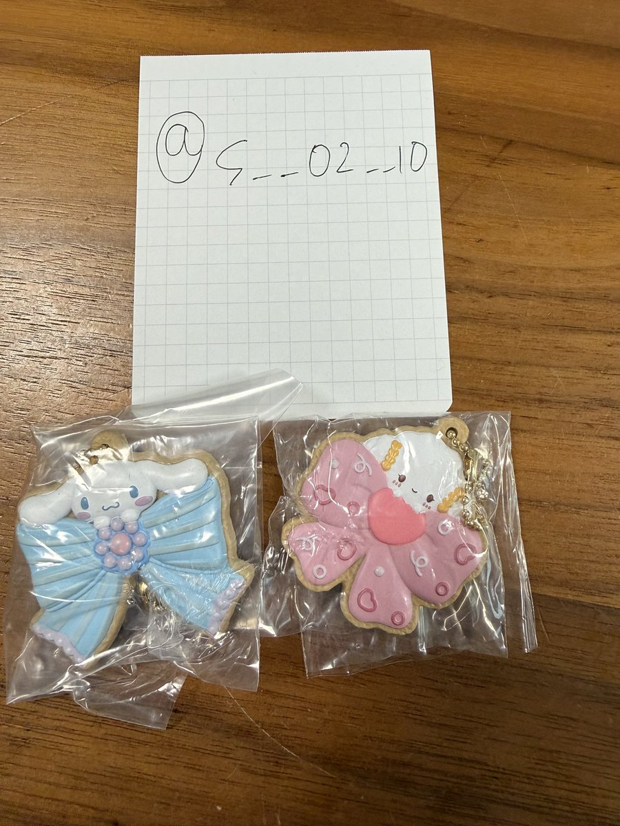 s__02__10's tweet photo. 【交換】サンリオキャラクターズ クッキーチャームコット2

譲: シナモロール、こぎみゅん

求: タキシードサム

郵送交換希望です。
検索からもお気軽にお声がけください🙇‍♀️ https://t.co/VsJqOwrjXs